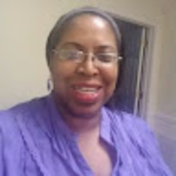 leighsdesk75